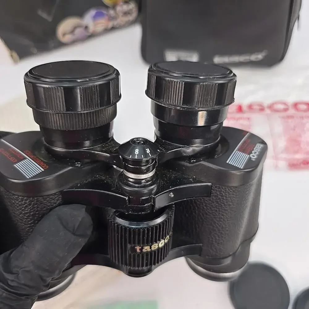 Tasco To The NFL 7 X 35mm Zip Focus 4000 Binoculars